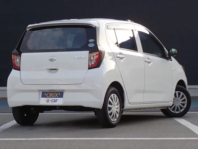 ミラ イース(ダイハツ)の車両写真