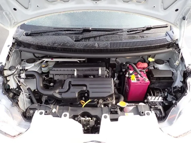 ミラ イース(ダイハツ)の車両写真