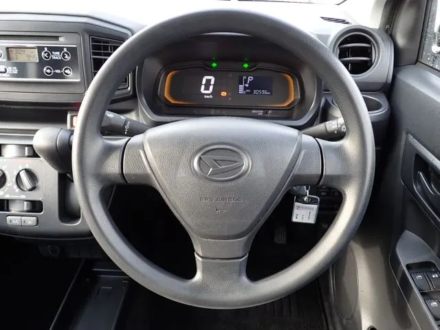 ミラ イース(ダイハツ)の車両写真