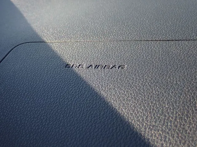 ダイハツ　ミラ　イース