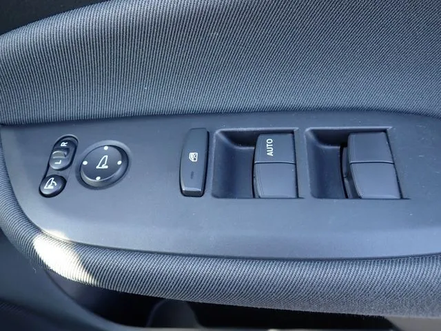 フィット　４ＷＤ（ホンダ）の車両写真