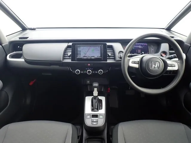 フィット　４ＷＤ（ホンダ）の車両写真