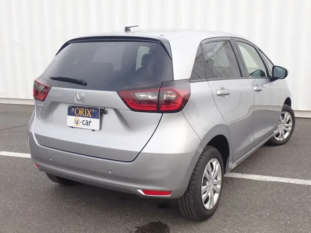 フィット　４ＷＤ（ホンダ）の車両写真