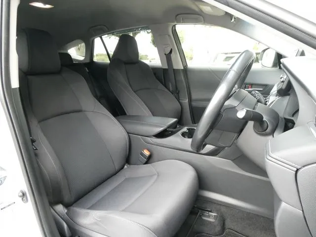 トヨタ　ハリアー　ハイブリッド