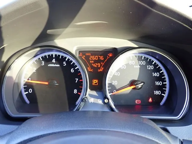 ノート（ニッサン）の車両写真