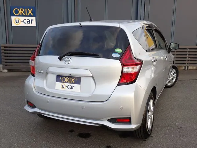 ノート（ニッサン）の車両写真