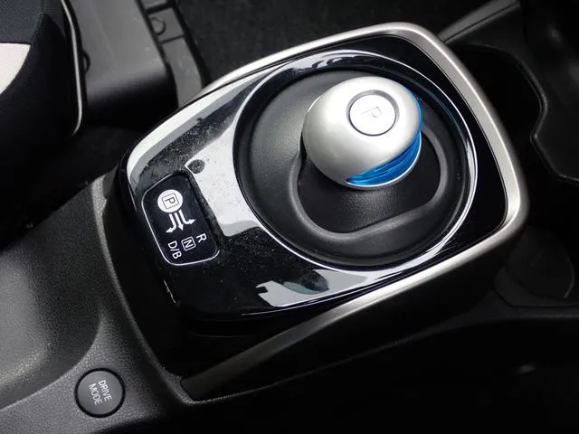 ノート（ニッサン）の車両写真