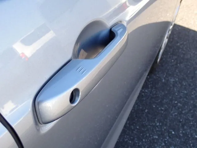 ホンダ　フィット　ｅ：ＨＥＶ