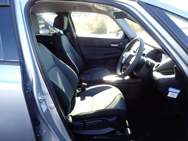 ホンダ　フィット　ｅ：ＨＥＶ