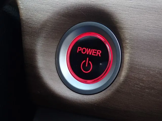 フリードプラス　ハイブリッド（ホンダ）の車両写真