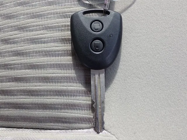 ムーヴ（ダイハツ）の車両写真