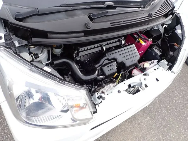 ムーヴ（ダイハツ）の車両写真