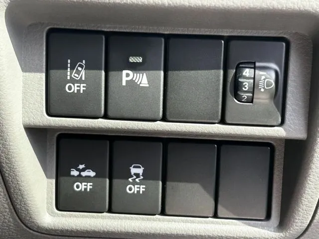 エブリイバン（スズキ）の車両写真