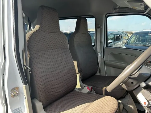 エブリイバン（スズキ）の車両写真