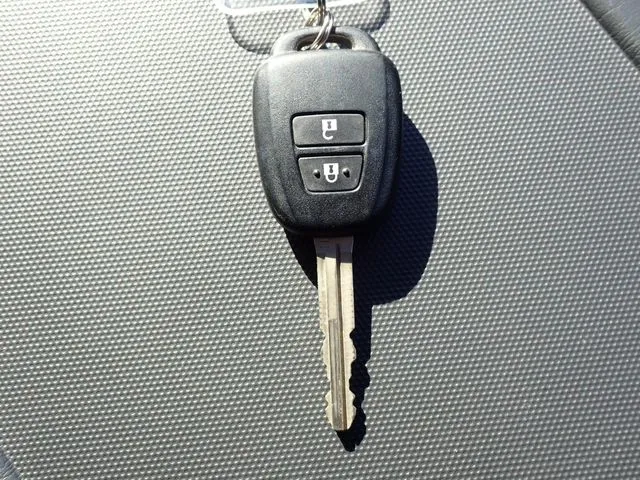 ハイエースバン　１．２５ｔ　２ＷＤ（トヨタ）の車両写真