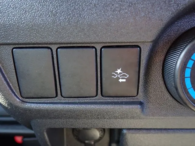 ハイエースバン　１．２５ｔ　２ＷＤ（トヨタ）の車両写真