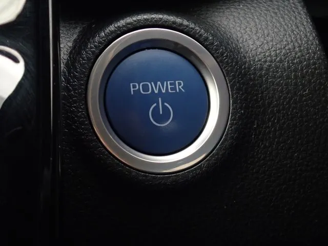 アクア（トヨタ）の車両写真