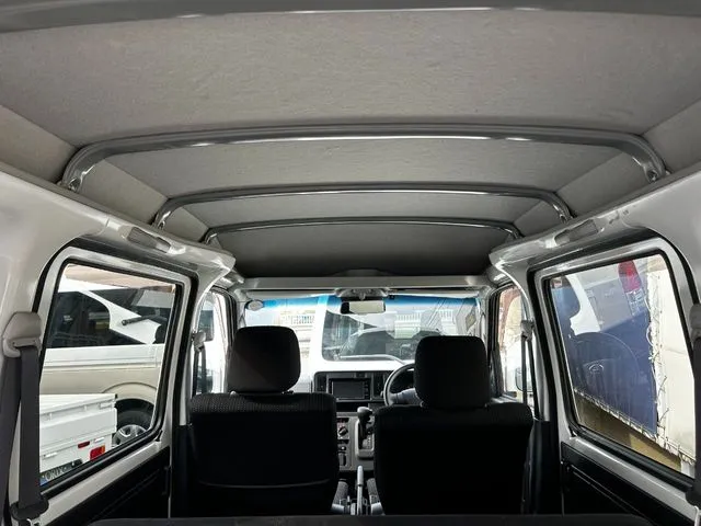 ハイゼットカーゴ(ダイハツ)の車両写真