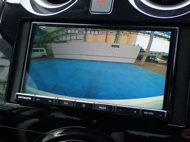 ノート（ニッサン）の車両写真