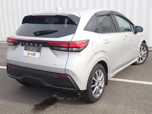 ニッサン　ノート