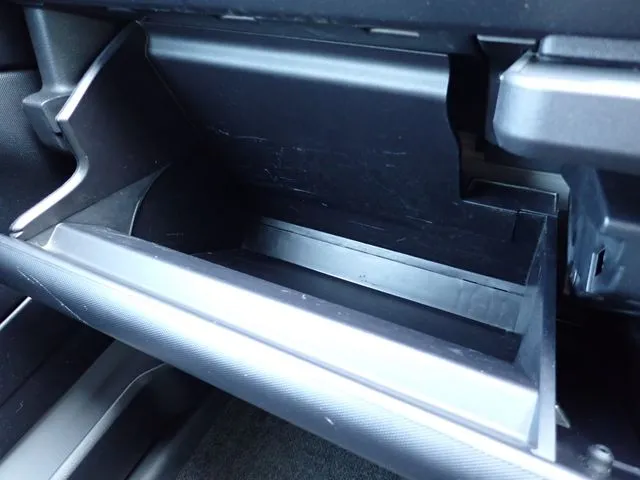 サクシードバン　２ＷＤ（トヨタ）の車両写真