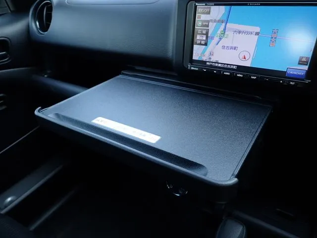 サクシードバン　２ＷＤ（トヨタ）の車両写真