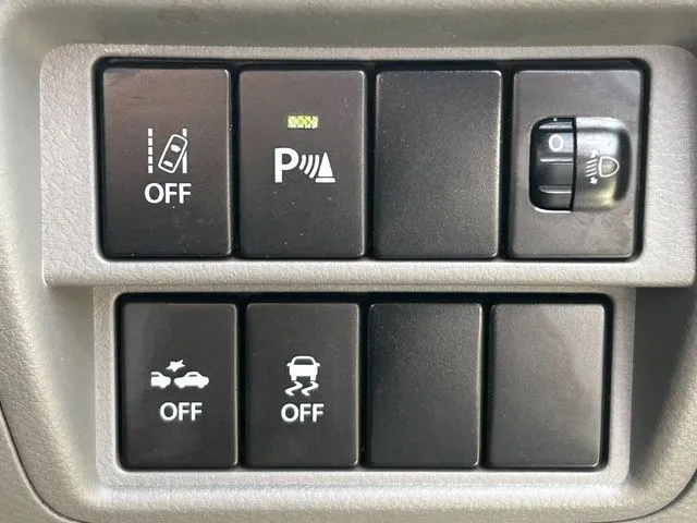 エブリイバン（スズキ）の車両写真