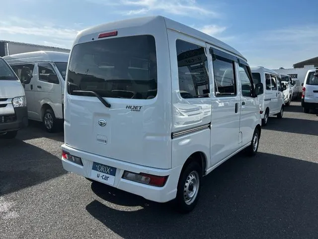 ハイゼットカーゴ（ダイハツ）の車両写真