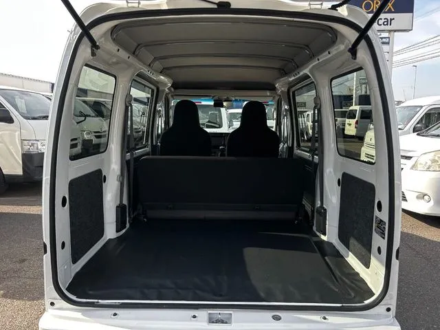 ハイゼットカーゴ（ダイハツ）の車両写真