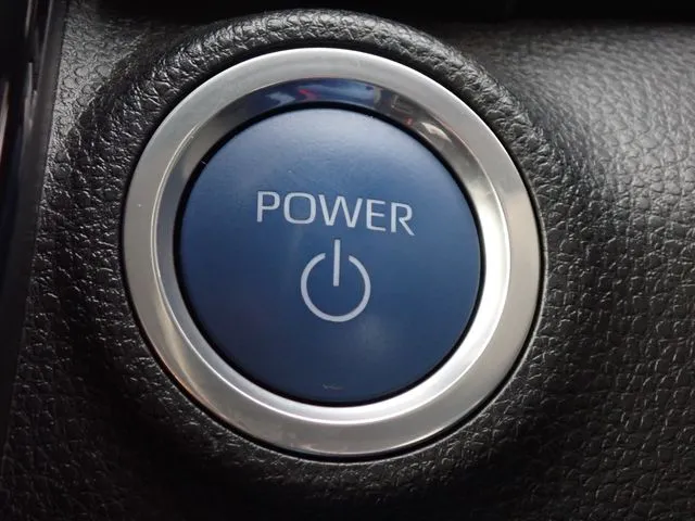 アクア（トヨタ）の車両写真