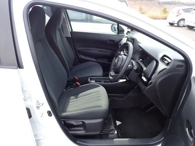 アクア（トヨタ）の車両写真