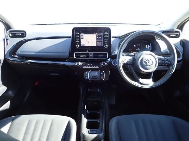 アクア（トヨタ）の車両写真