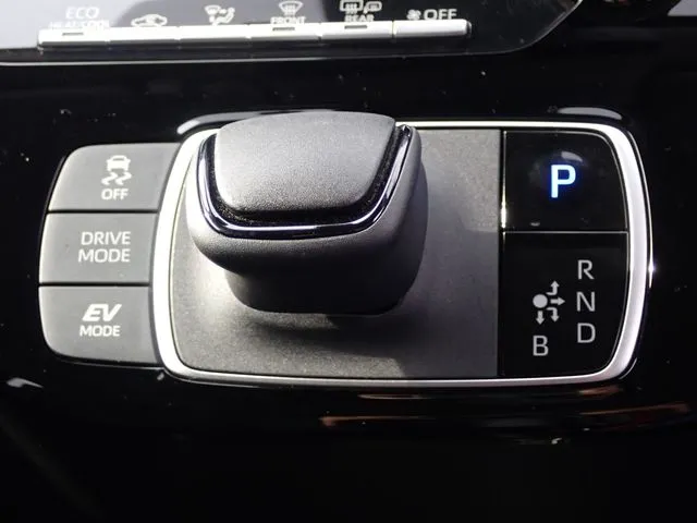 アクア（トヨタ）の車両写真