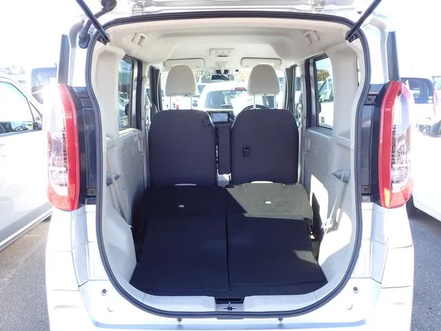 ニッサン　ルークス