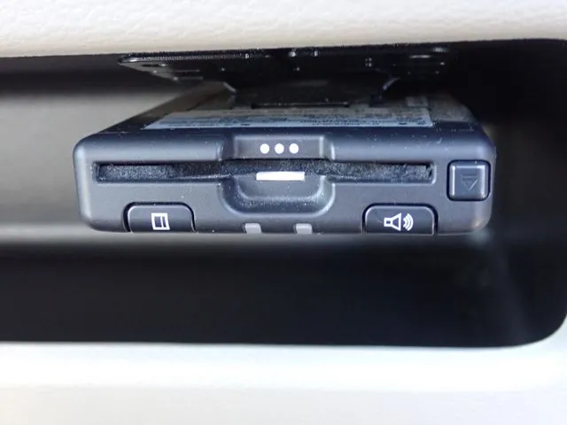 ニッサン　ルークス