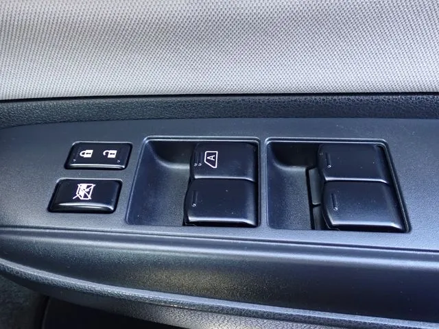 ニッサン　ノート