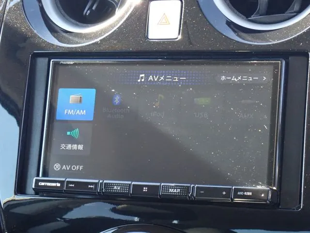 ニッサン　ノート