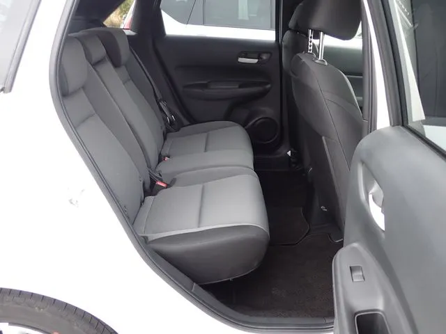 フィット　ｅ：ＨＥＶ（ホンダ）の車両写真