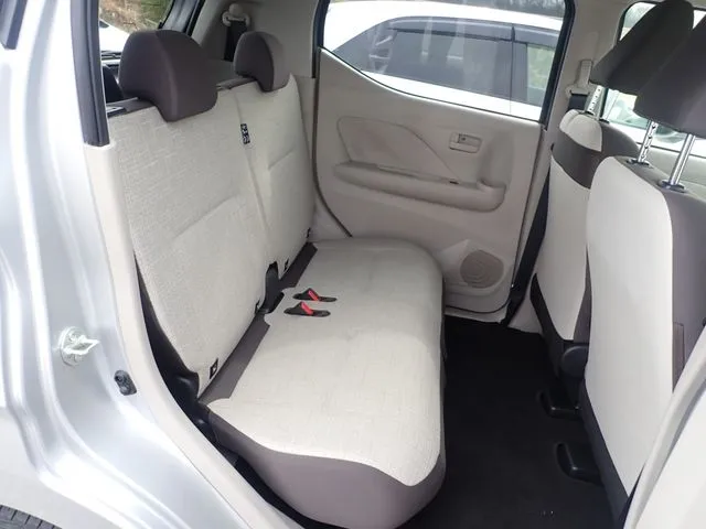 デイズ（ニッサン）の車両写真