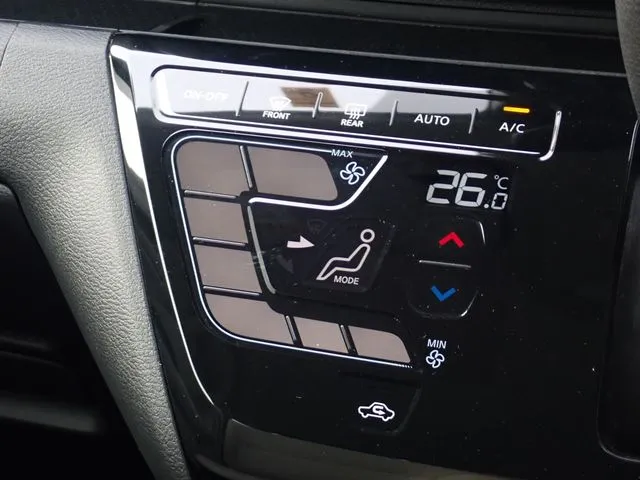 デイズ（ニッサン）の車両写真