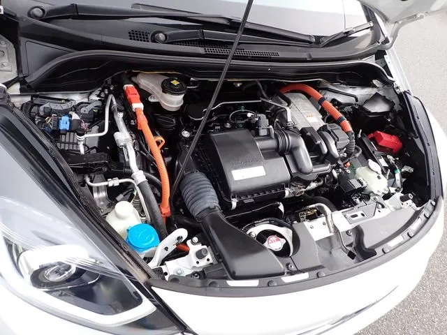 フィット　ｅ：ＨＥＶ（ホンダ）の車両写真