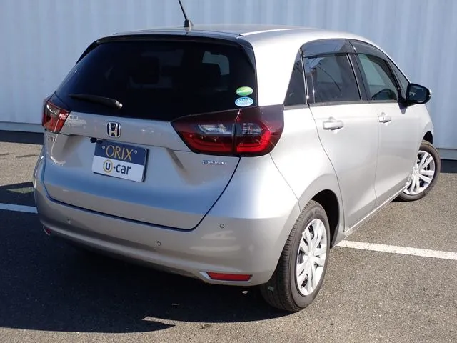 フィット　ｅ：ＨＥＶ（ホンダ）の車両写真