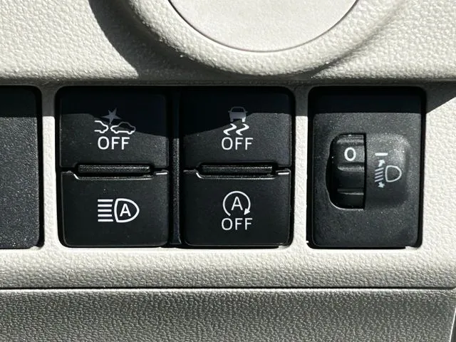 ムーヴ（ダイハツ）の車両写真