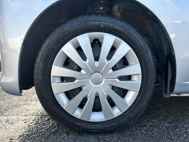 ムーヴ（ダイハツ）の車両写真