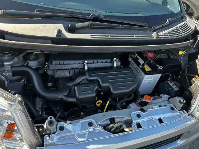 ムーヴ（ダイハツ）の車両写真