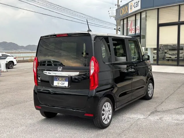 Ｎ　ＢＯＸ（ホンダ）の車両写真