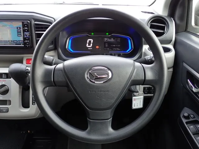 ミラ イース(ダイハツ)の車両写真