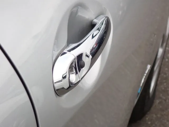 ノート（ニッサン）の車両写真