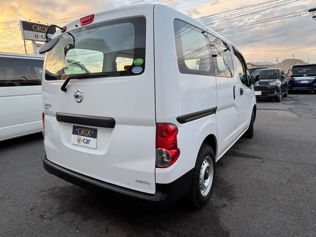 ＮＶ２００バネットバン（ニッサン）の車両写真