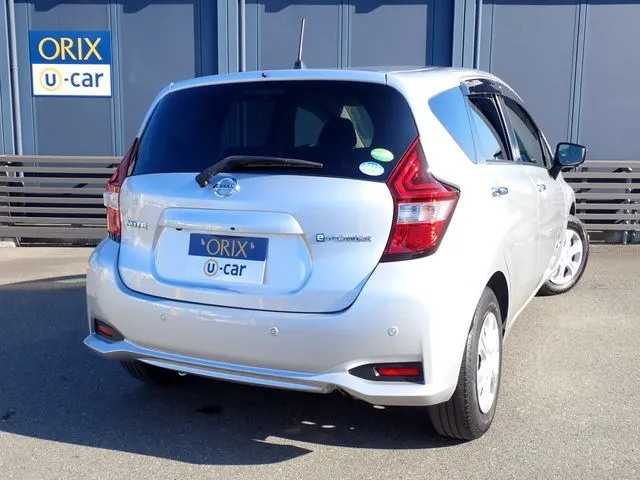 ノート（ニッサン）の車両写真